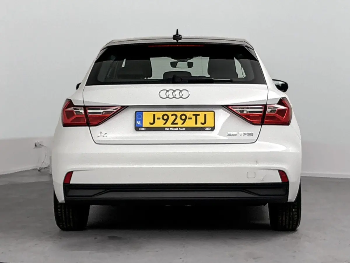 25 TFSI Pro Line 95 PK 1e Eigenaar | Origineel Nederlands | Cruise Control | Apple Carplay | Android Auto