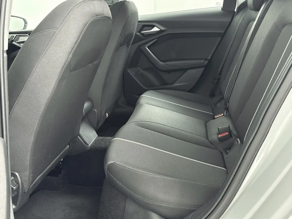 25 TFSI Pro Line 95 PK 1e Eigenaar | Origineel Nederlands | Cruise Control | Apple Carplay | Android Auto