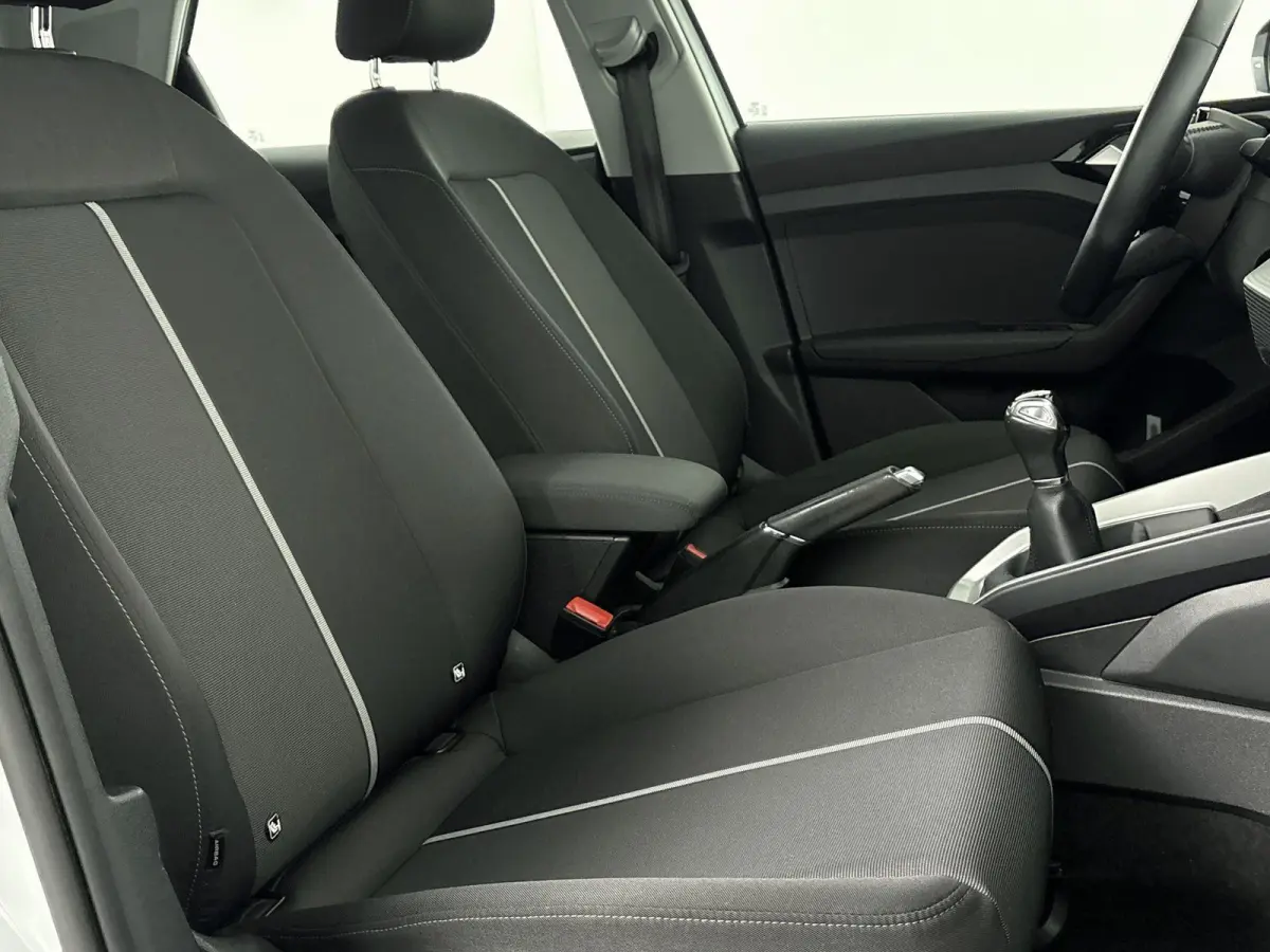 25 TFSI Pro Line 95 PK 1e Eigenaar | Origineel Nederlands | Cruise Control | Apple Carplay | Android Auto