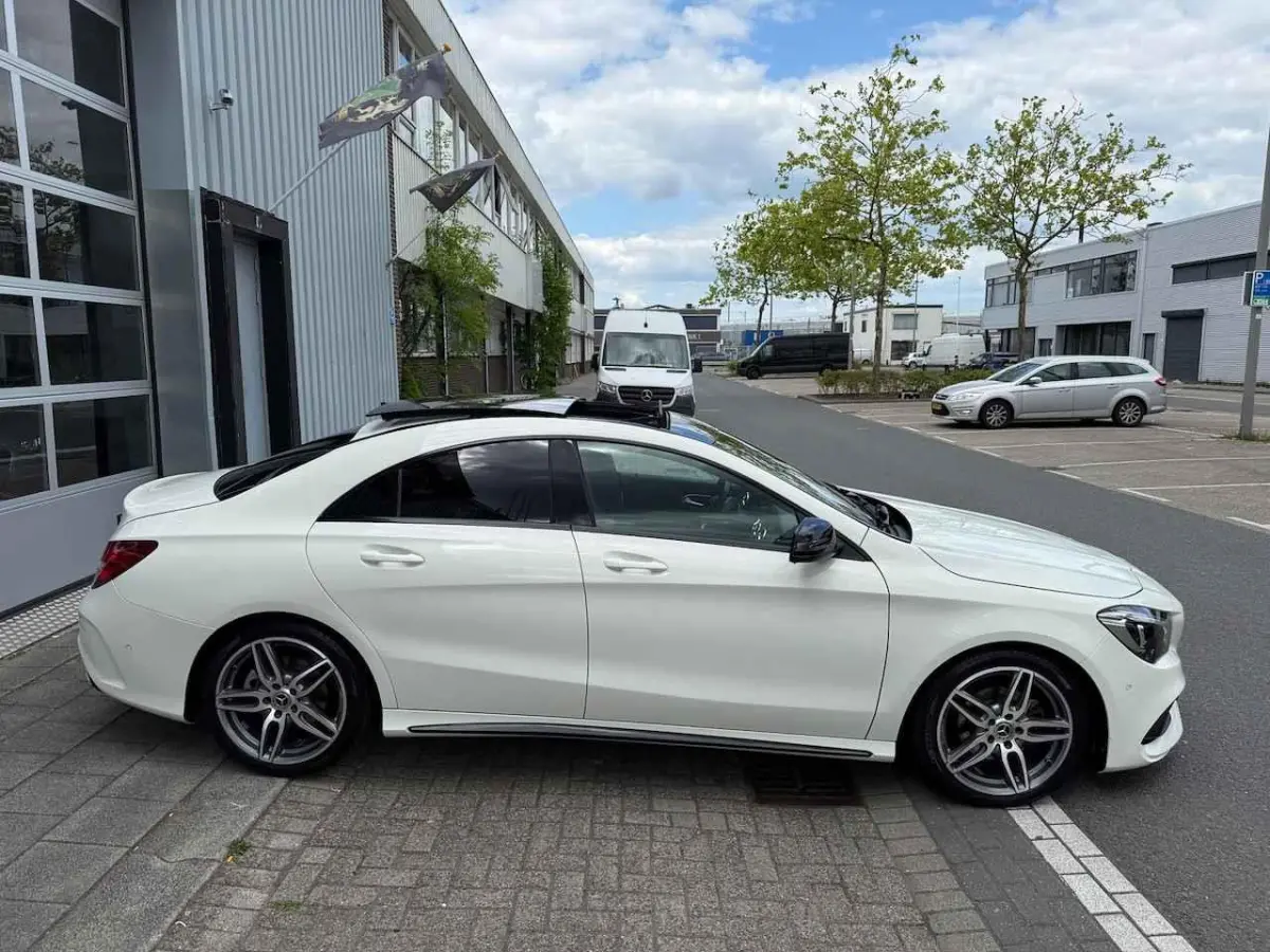 200 AMG 6-BAK/CAM/LMV-18/LEER/NAVI