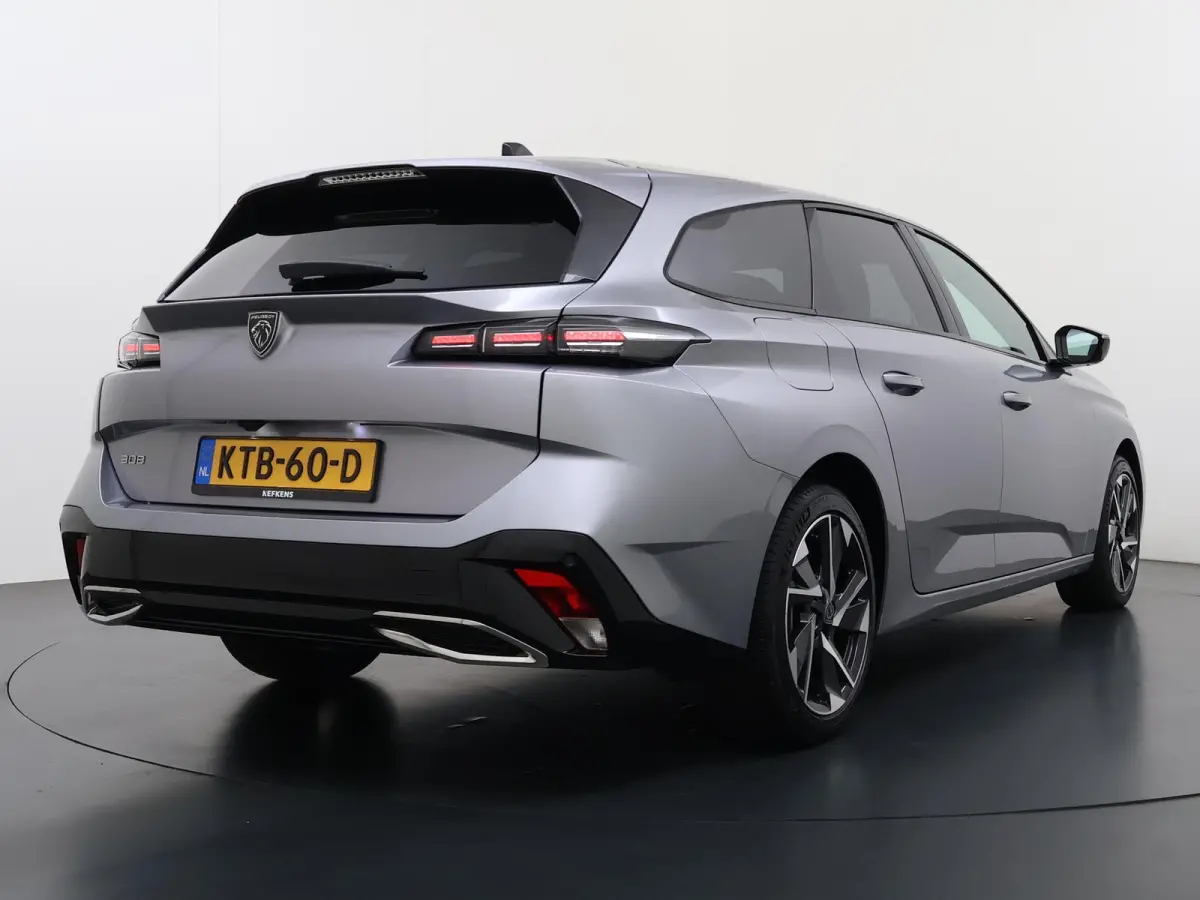 Allure 136pk Hybrid Automaat | Navigatie | Automatische airco | Rondom camera | Cruise control adaptief | Lichtmetalen velgen | Apple Carplay en Android auto draadloos