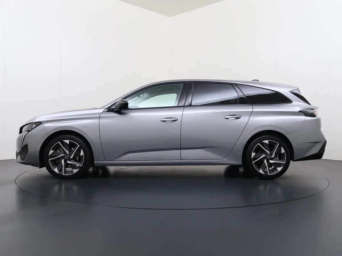 Allure 136pk Hybrid Automaat | Navigatie | Automatische airco | Rondom camera | Cruise control adaptief | Lichtmetalen velgen | Apple Carplay en Android auto draadloos