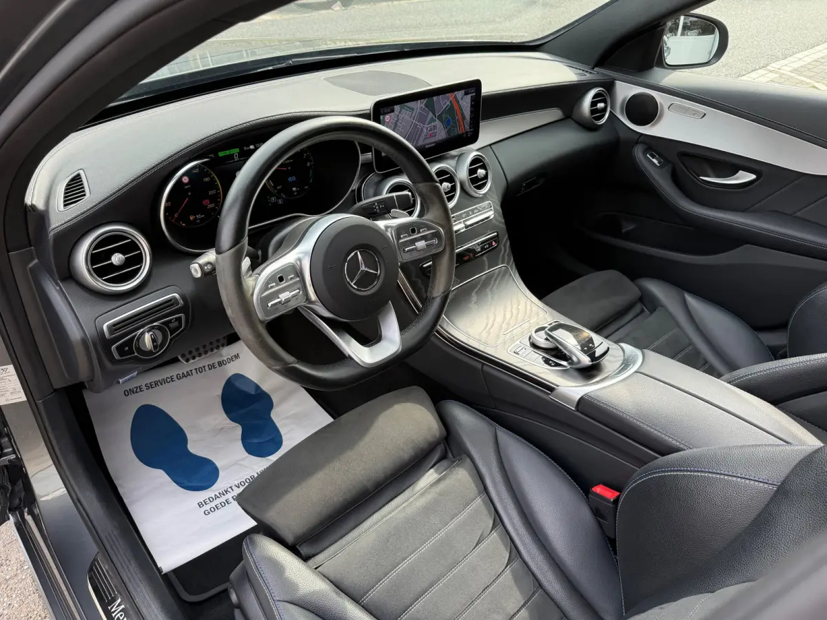 300 e AMG 360º/LEER/NAVI/PANO