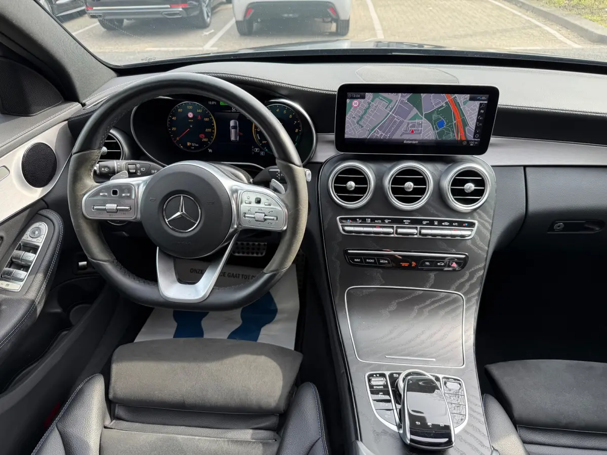300 e AMG 360º/LEER/NAVI/PANO