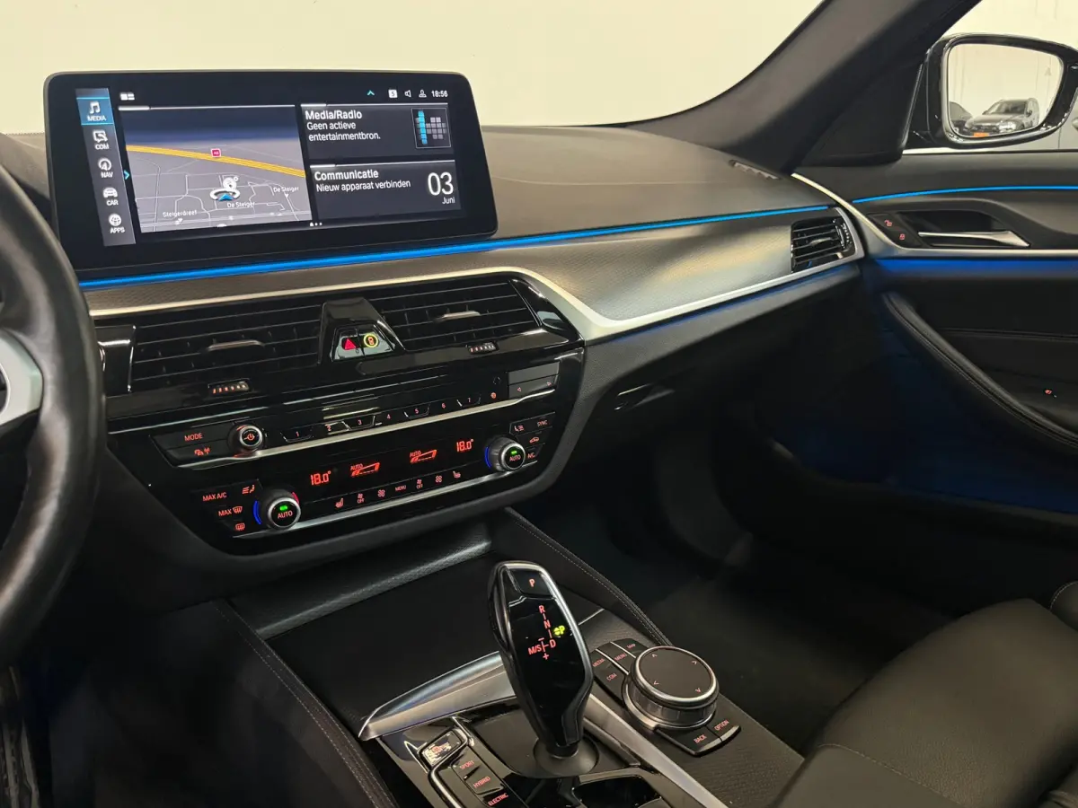 530e M Sport Pano Sfeer Trekhaak Driving Assist Pro