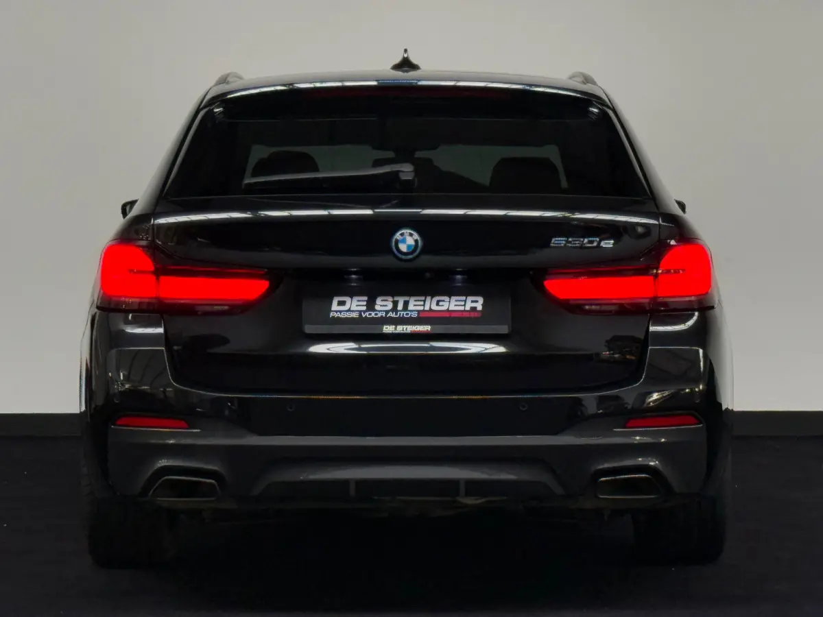 530e M Sport Pano Sfeer Trekhaak Driving Assist Pro
