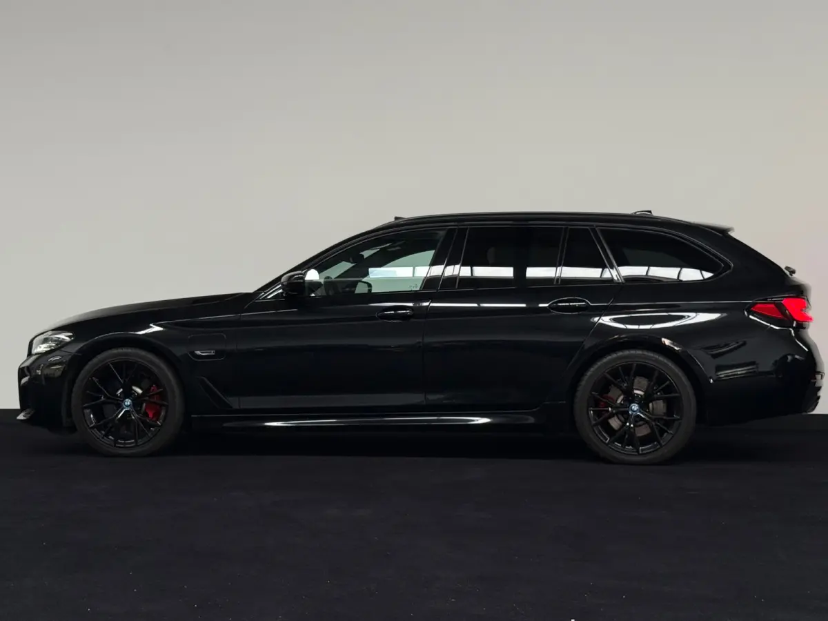 530e M Sport Pano Sfeer Trekhaak Driving Assist Pro