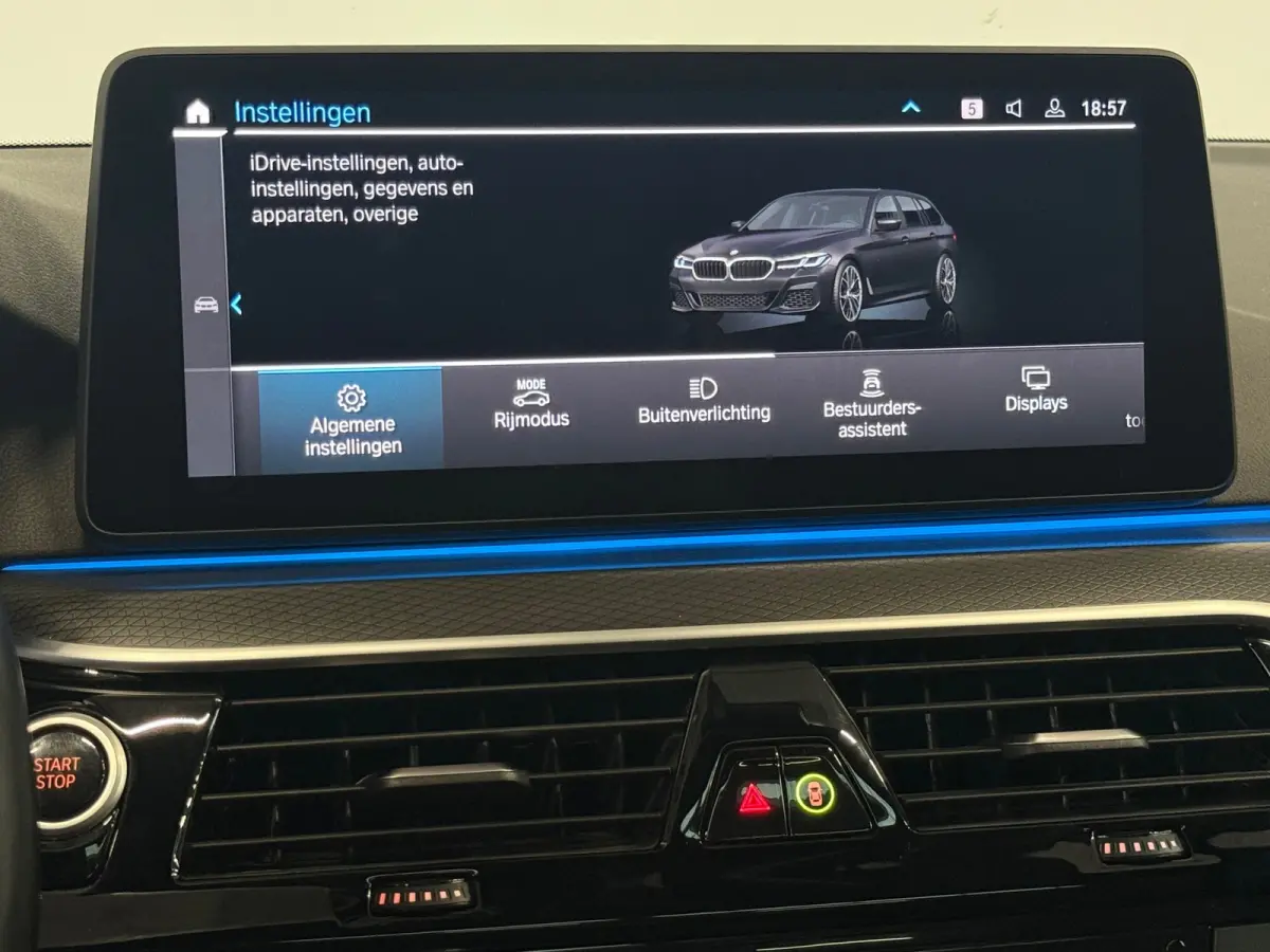 530e M Sport Pano Sfeer Trekhaak Driving Assist Pro