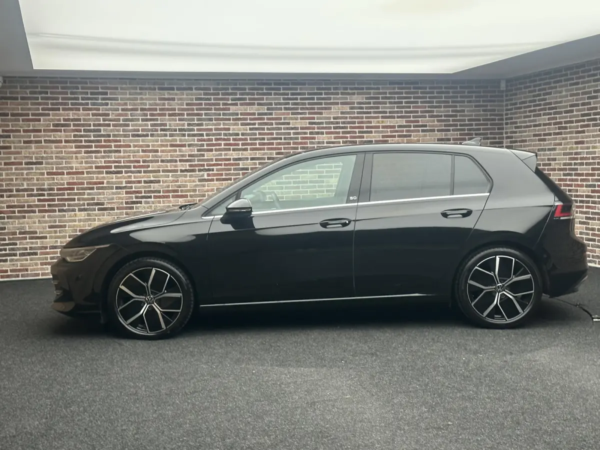1.5 eTSI R-Line Edition 50 Jahre| Pano| Head Up|