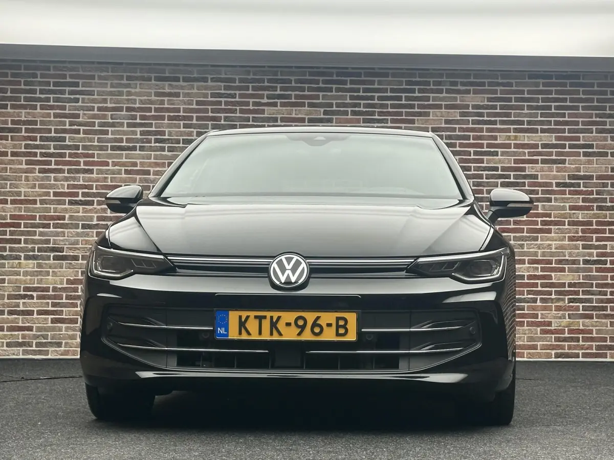 1.5 eTSI R-Line Edition 50 Jahre| Pano| Head Up|