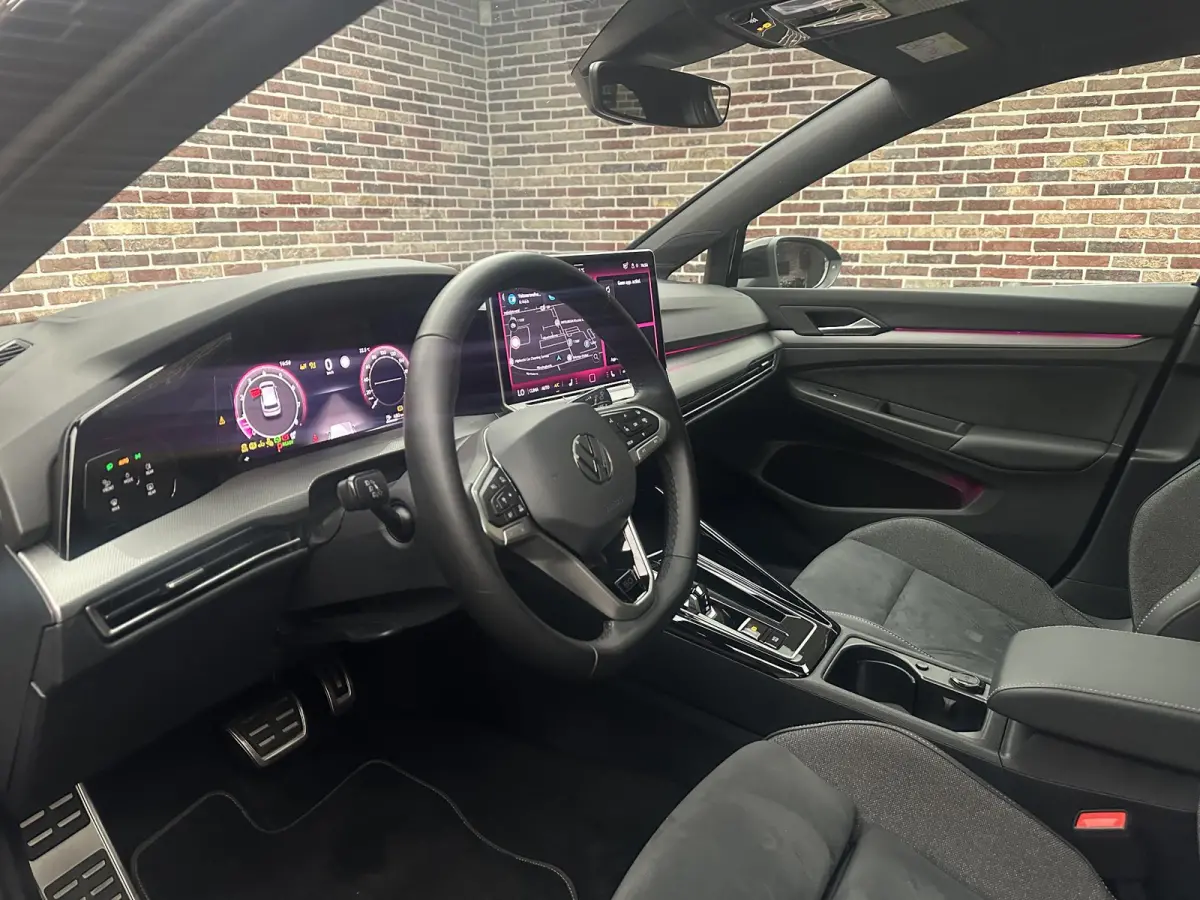 1.5 eTSI R-Line Edition 50 Jahre| Pano| Head Up|