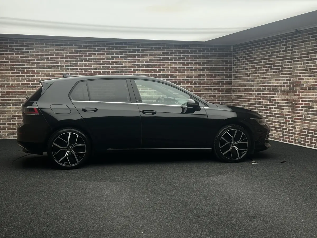 1.5 eTSI R-Line Edition 50 Jahre| Pano| Head Up|