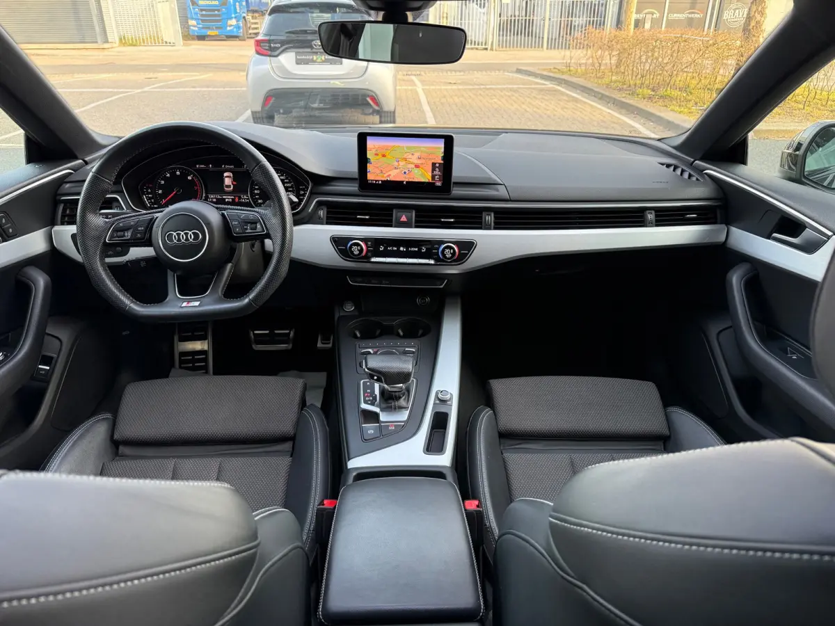 35 TFSI 2x S-Line PDC/LED/LM18/H-LEER/NAVI