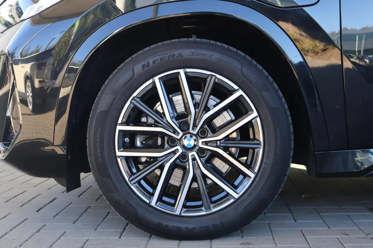 xDrive25e | M Sport | Trekhaak Elektrisch | Camera | Parkeersensoren | Stoelverwarming