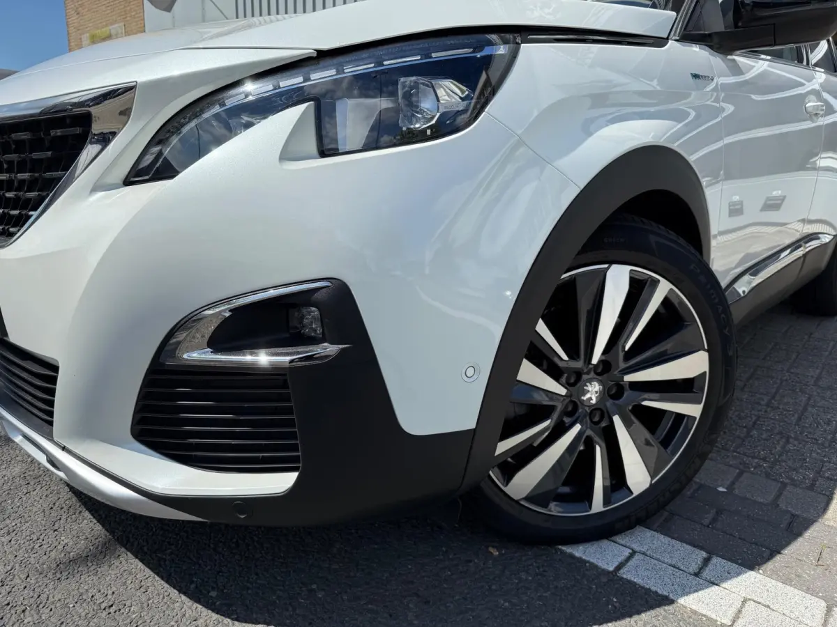 1.6 HYbrid4 300 GT 300PK LMV19/NAVI/LEDER/360º