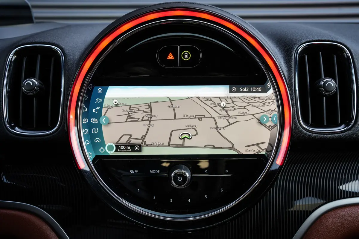 1.5 Cooper ALL4 John Cooper Works | ACC | CarPlay | Panorama | Head-up | Leder | Org. NL | 1e eigenaar |