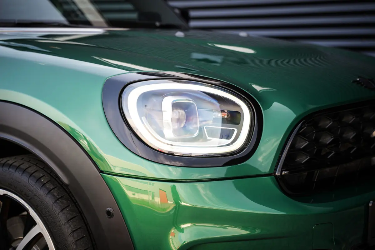 1.5 Cooper ALL4 John Cooper Works | ACC | CarPlay | Panorama | Head-up | Leder | Org. NL | 1e eigenaar |