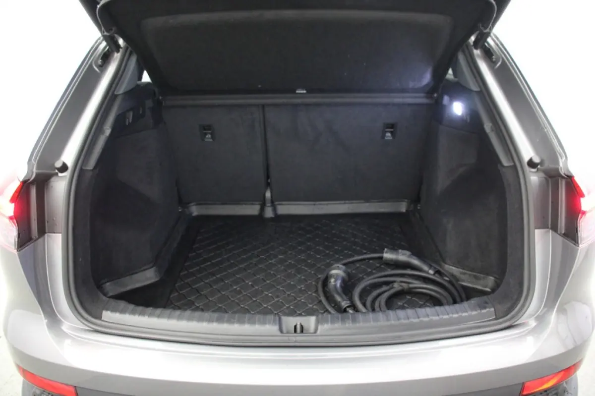 35 Launch edition Advanced 55 kWh - Digitaal Cockpit, Carplay, Stoelverw. SOH 88,74