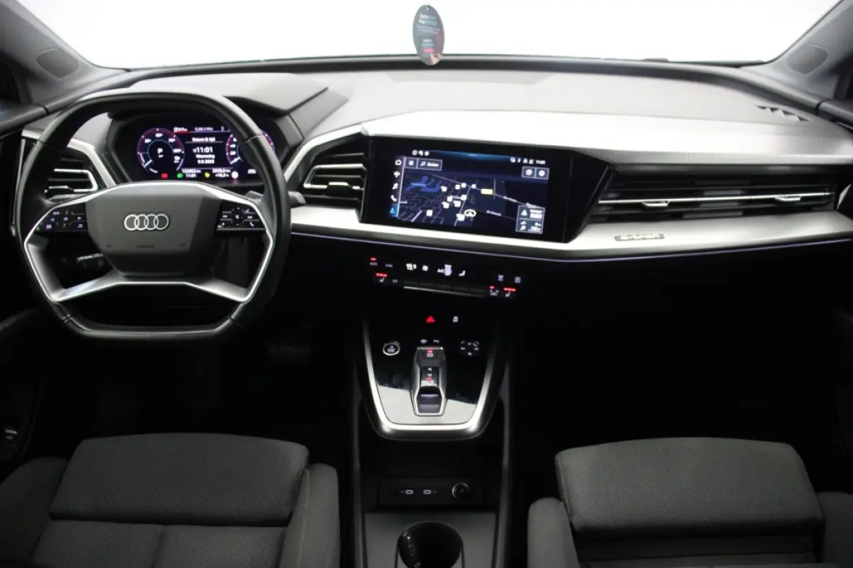 35 Launch edition Advanced 55 kWh - Digitaal Cockpit, Carplay, Stoelverw. SOH 88,74