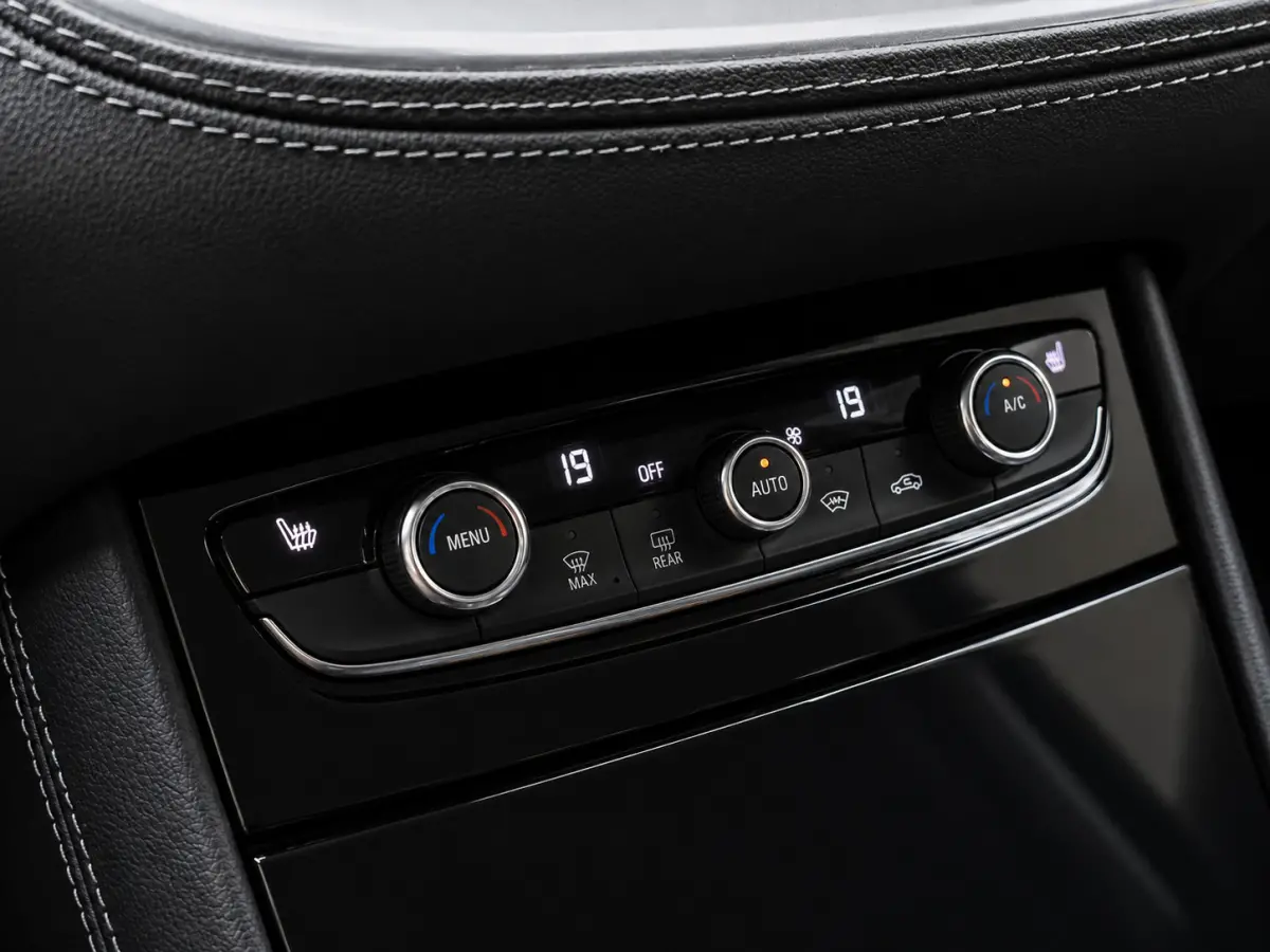 1.2 Turbo Ultimate|Trekhaak|Clima|Carplay|camera|PDC|stoel&stuur-verwarming|NL-auto|57.590KM