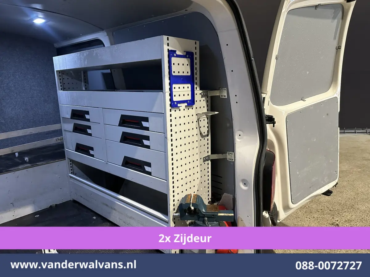 2.0 TDI 150pk L1H1 Inrichting Euro6 Airco | 2x Zijdeur | 2500kg Trekhaak | Parkeersensoren