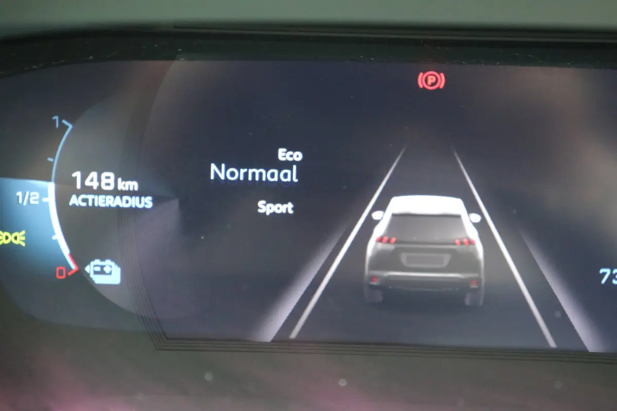 EV GT 50 kWh | Panorama schuif-/kanteldak | Voorstoelen verwarmd | Navi | Camera | Keyless entry/start | Apple Carplay/Android Auto |
