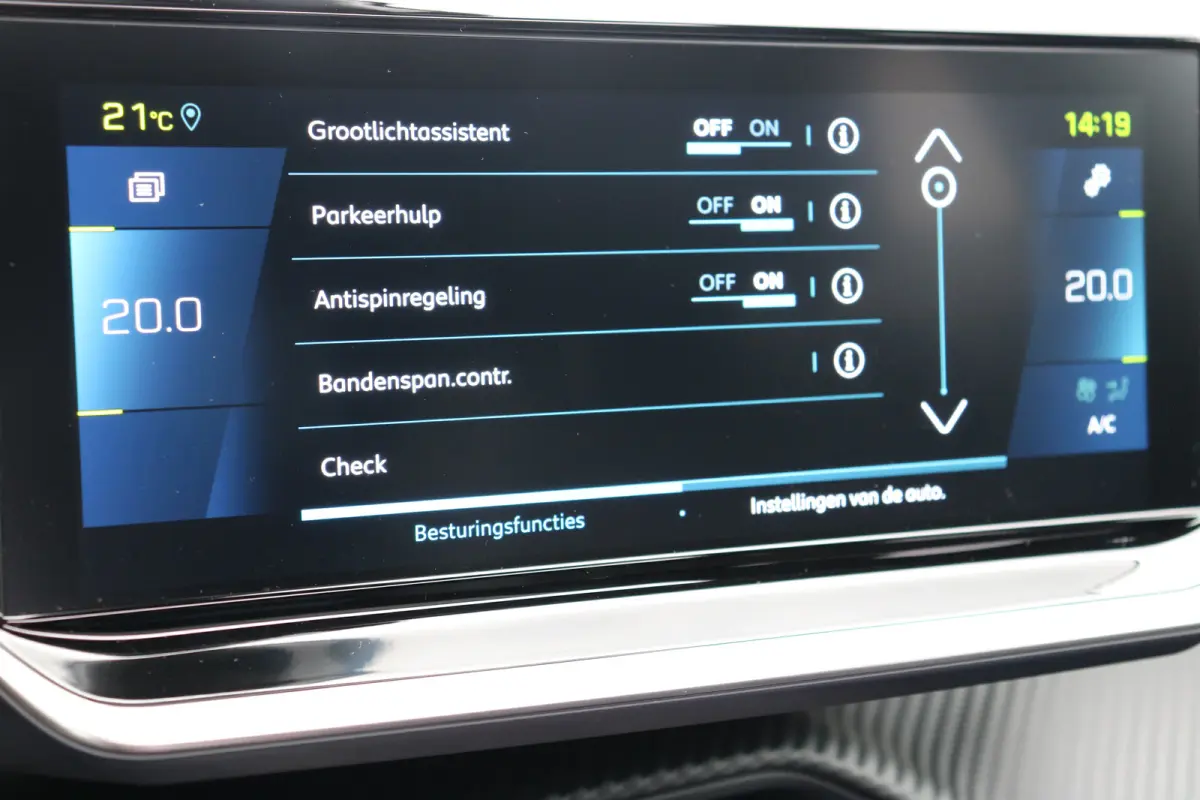 EV GT 50 kWh | Panorama schuif-/kanteldak | Voorstoelen verwarmd | Navi | Camera | Keyless entry/start | Apple Carplay/Android Auto |