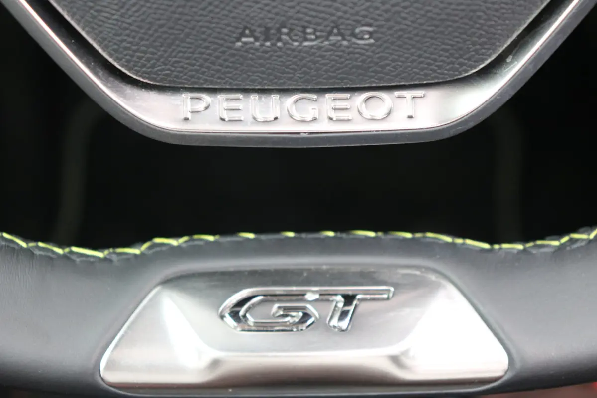 EV GT 50 kWh | Panorama schuif-/kanteldak | Voorstoelen verwarmd | Navi | Camera | Keyless entry/start | Apple Carplay/Android Auto |