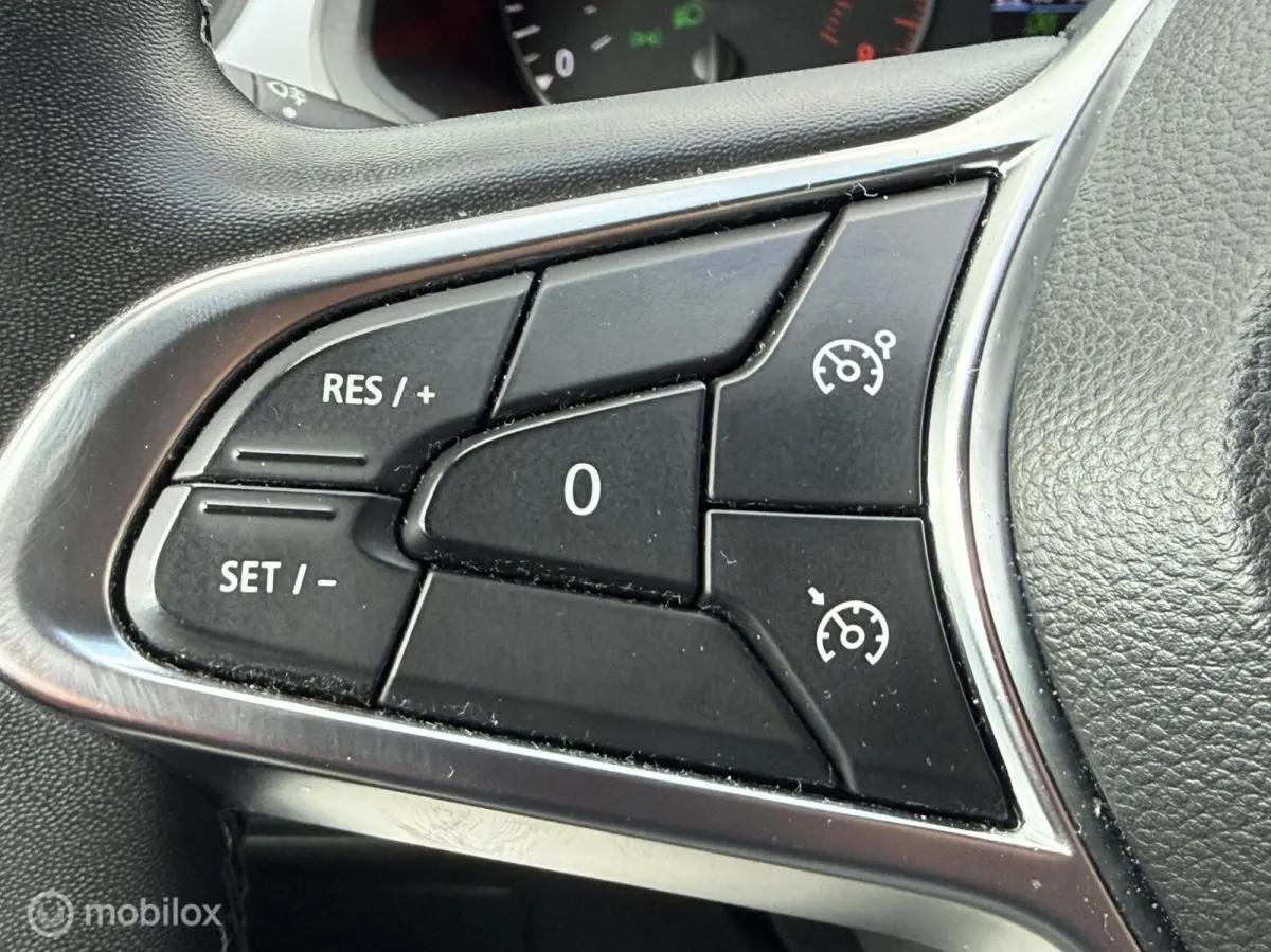 1.0 TCe|PDC|Camera|Cruise|Carplay