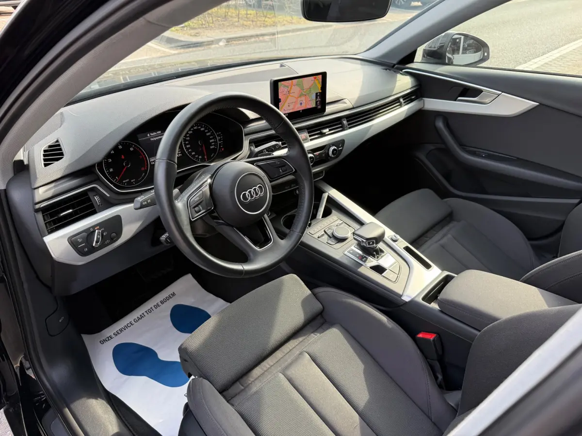 35 TFSI S-tronic AUT ECC/PDC/ACC/LED/LM18/NAVI