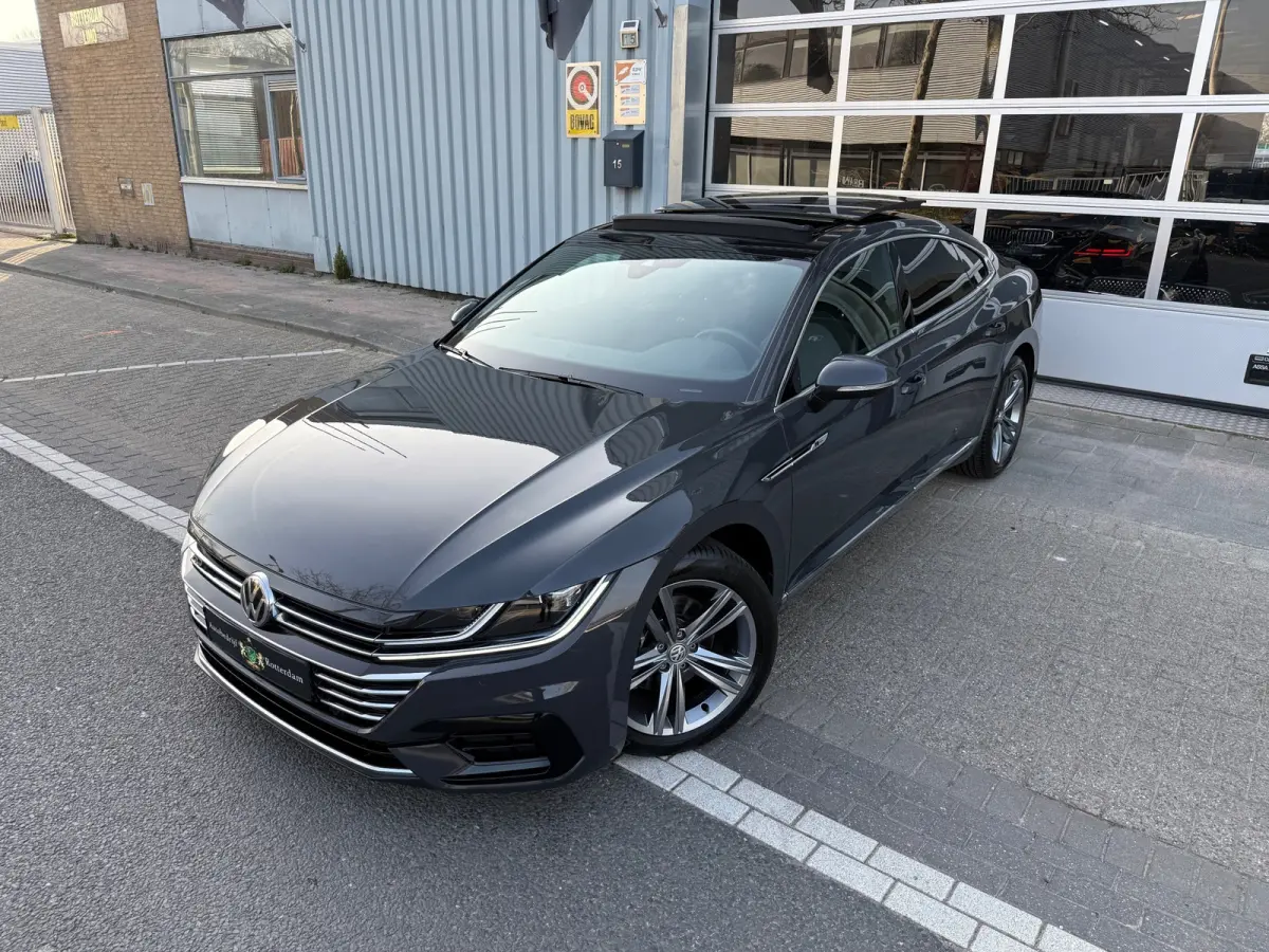 2.0 TSI R-Line LED/PDC/CAM/LMV18/NAVI/LEER