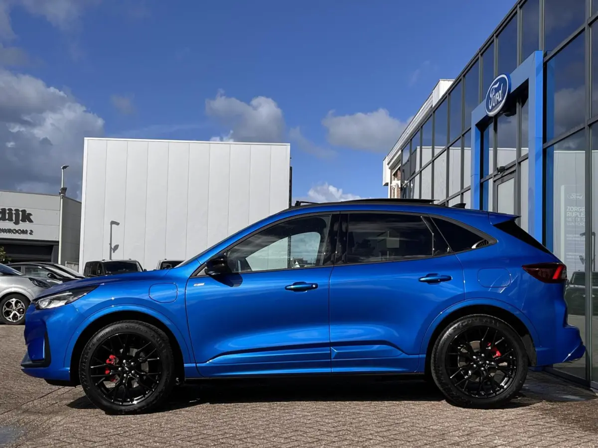 2.5 PHEV ST-Line X 243PK Black Pack €9.500,- Voorraadvoordeel! Elek. Trekhaak Panodak AGR Stoelen Adaptieve Cruise 2100KG Trekgewicht Winterpack Camera Blind-Spot Navi Climate B&O *Complee