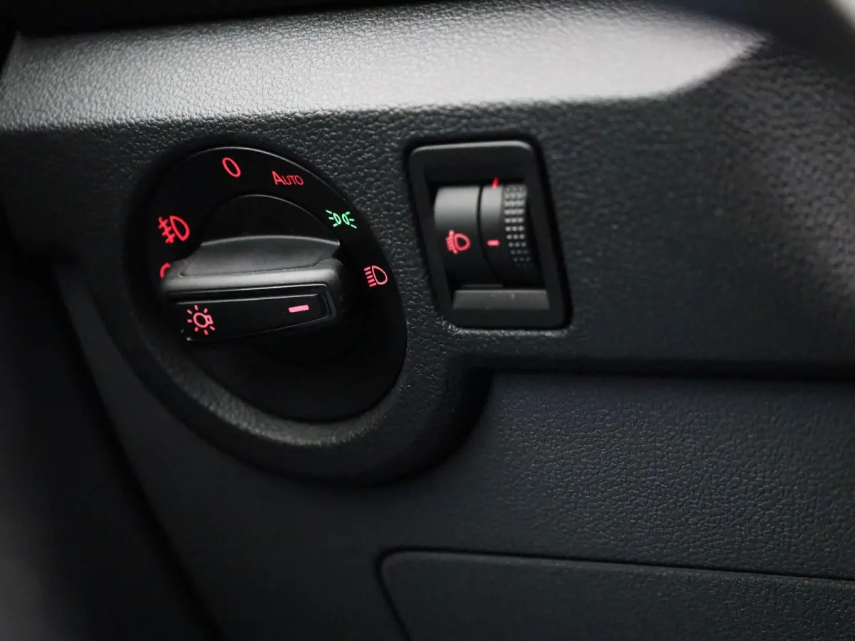 1.0 TSI Life | Airco | Cruise Control | LED |