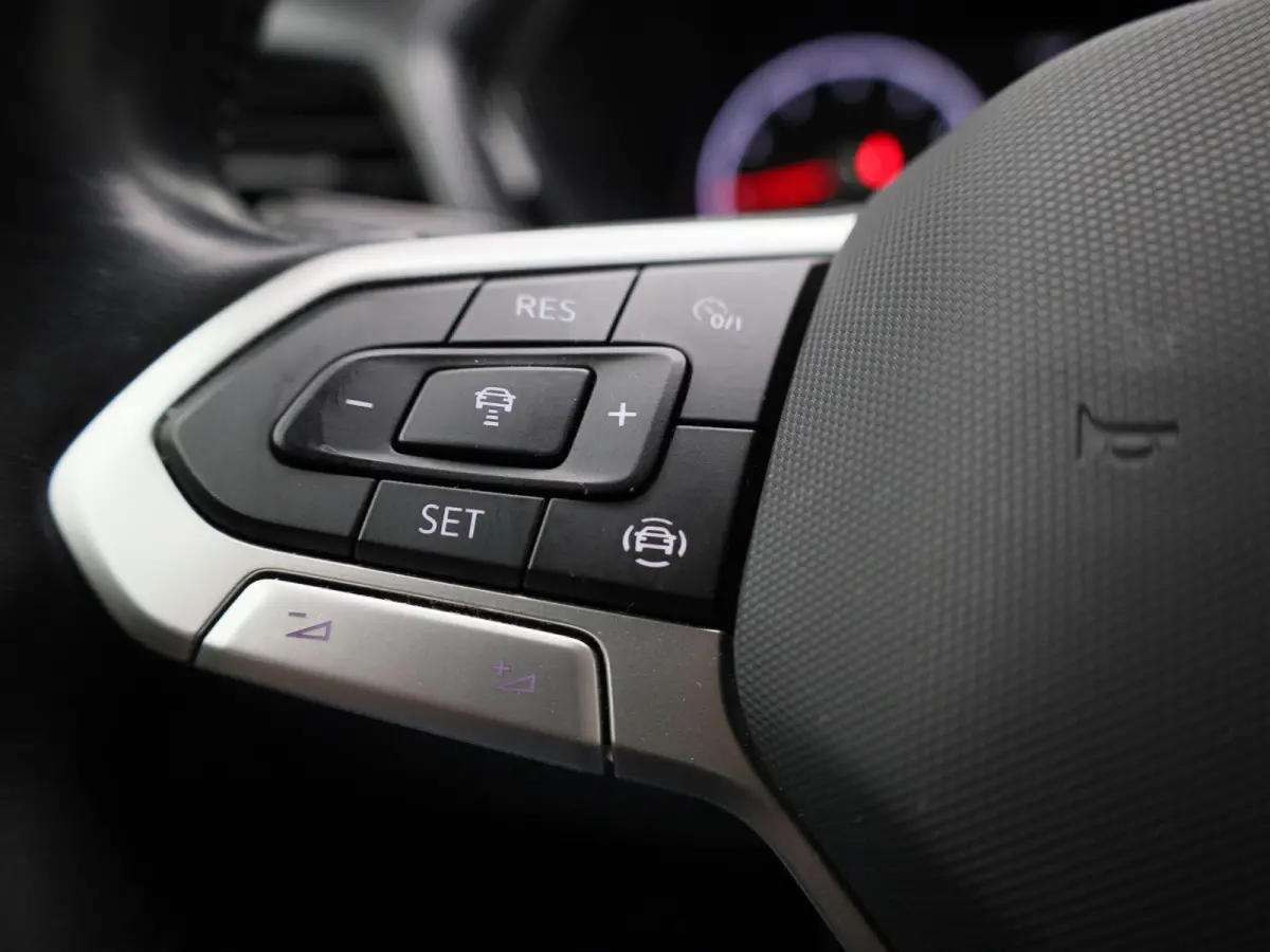 1.0 TSI Life | Airco | Cruise Control | LED |