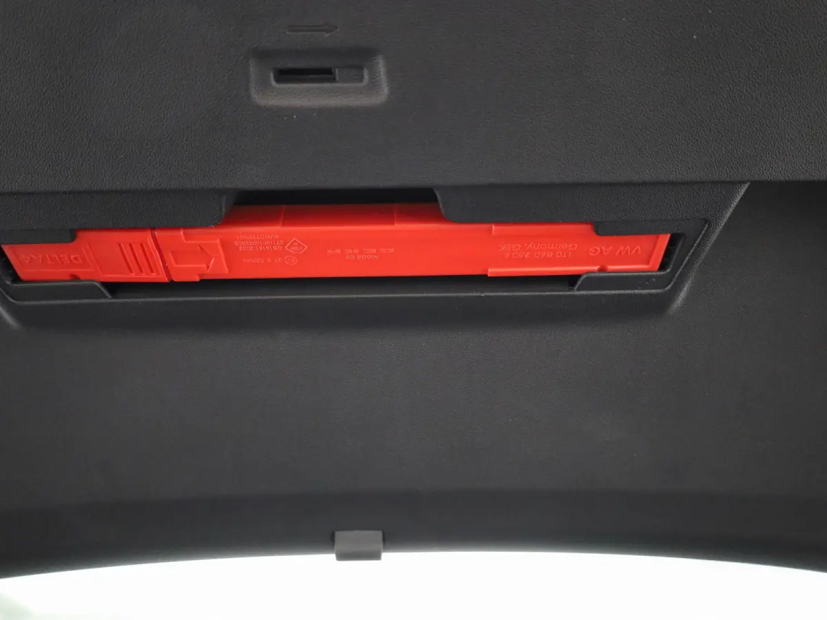 1.0 TSI Life | Airco | Cruise Control | LED |