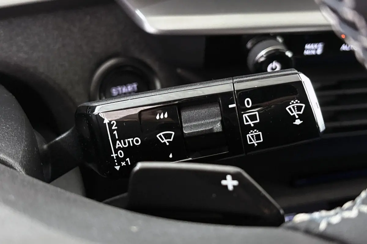 1.6 Turbo Plug-in-Hybrid Edition Stuur-Stoelverwarming Camera Keyless Dodehoek