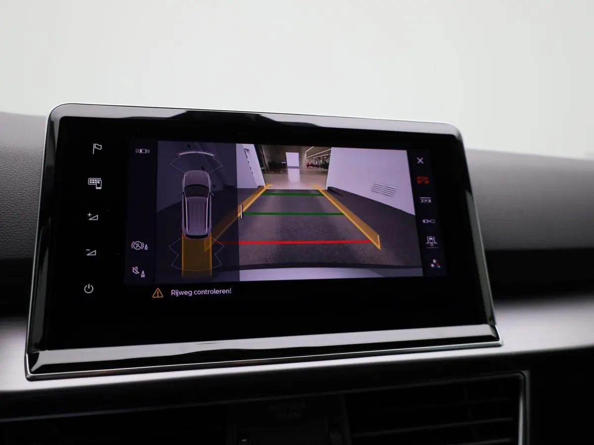1.5 TSI FR Business | Automaat | Virtual cockpit | Climate control | Apple carplay | LMV | DAB | Bluetooth | Navigatie | Camera | Memory seat