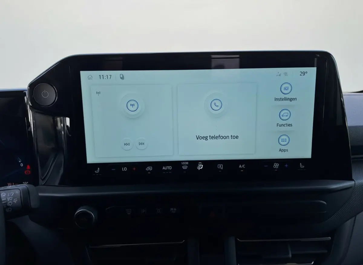 71kWh Pro Power Onboard | Trekhaak | Dubb. Schuifdeur | Stoel/voorruitverwarming | 2 zitplaatsen rechtsvoor | Airco (automatisch) | Apple Carplay/Android Auto|telefoonintegratie premium