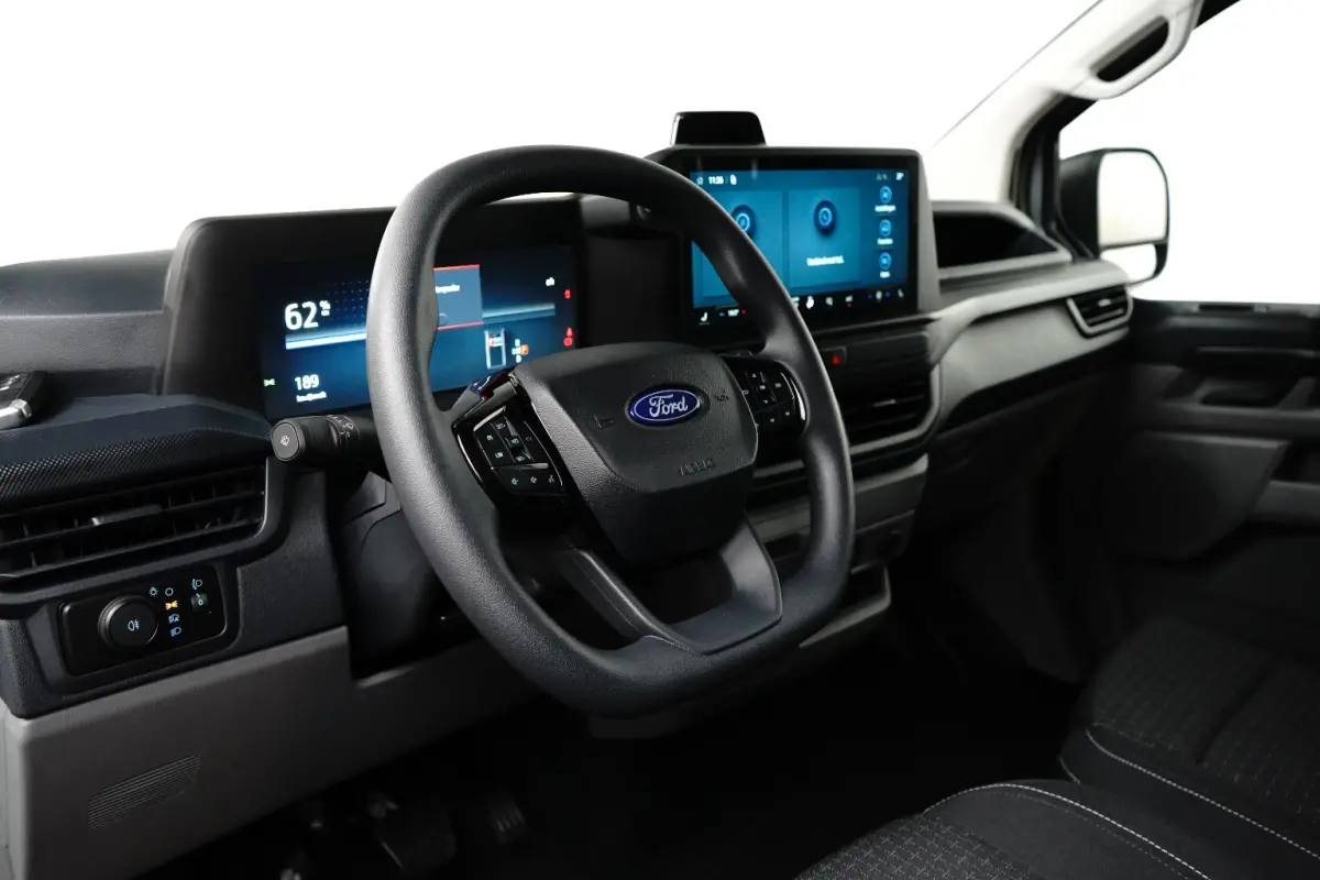 71kWh 340 L2H1 | 16inch | Stoel/Voorruitverwarming | 370KM | LED | | 2 zitplaatsen rechtsvoor | Airco (automatisch) | Apple Carplay/Android Auto|telefoonintegratie premium
