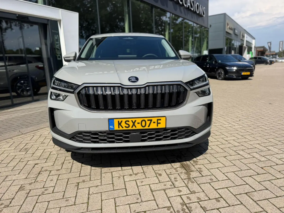 1.5 TSI PHEV Business Edition Plus | Navigatie |  Apple Carplay/Android Auto | Keyless Entry | Climate Control | Adaptive Cruise Control | Parkeersensoren | Elektrische achterklep | Privacy 