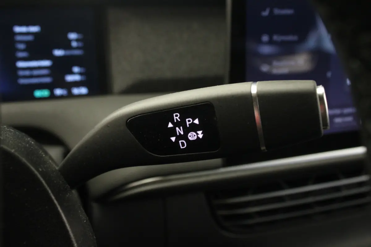 RWD Standard Range 66 kWh