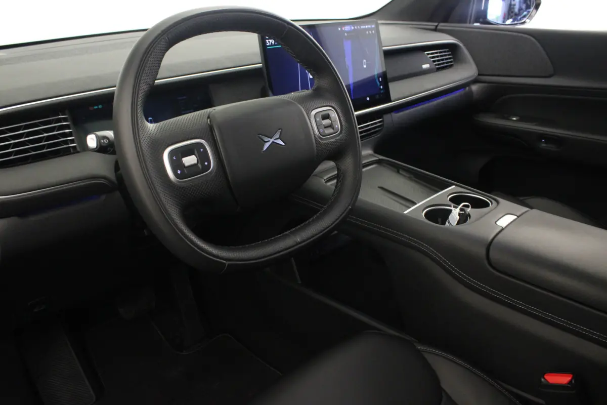 RWD Standard Range 66 kWh