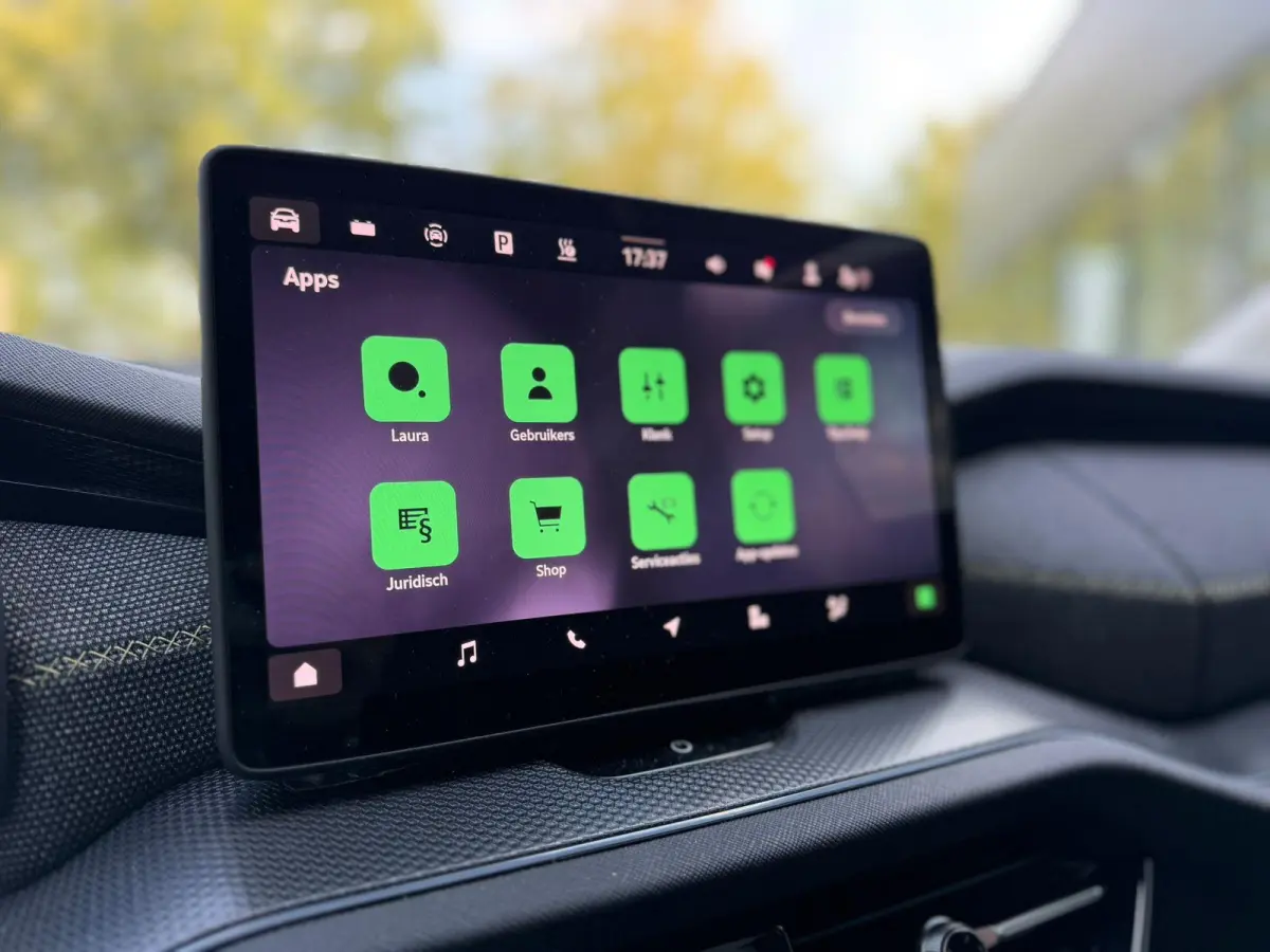 1.5 TSI PHEV Business Edition 204 PK | Navigatie |  Apple Carplay/Android Auto | Keyless Entry | Climate Control | Adaptive Cruise Control | Parkeersensoren | Elektrische achterklep | Privac