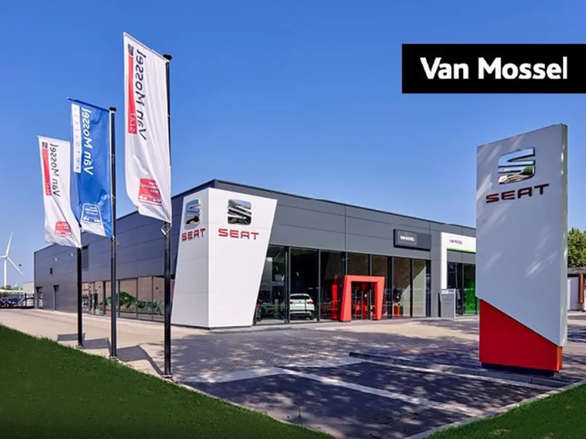 1.5 TSI PHEV Sportline Business 272 pk | Automaat | LED | Trekhaak | Achteruitrijcamera | Climate Control | Navigatie | Adaptive Cruise Control | Parkeersensoren | Privacy Glass | Stoelverwa