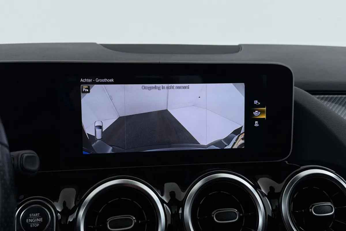 180 Business Solution | AMG-Line | Panoramadak | Org NL | CarPlay | Camera | Navigatie | Stoelverwarming |