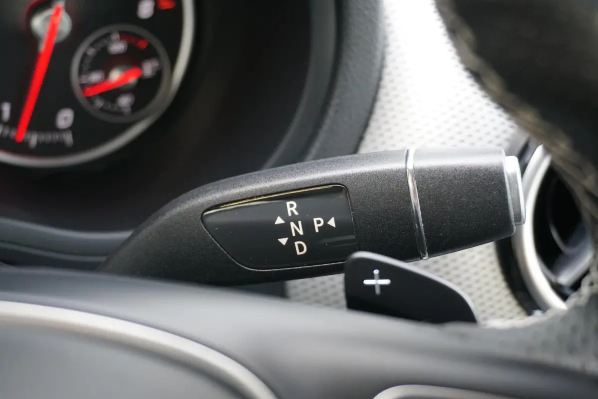 180 Prestige + CAMERA / NAVI / CLIMATE CONTROL