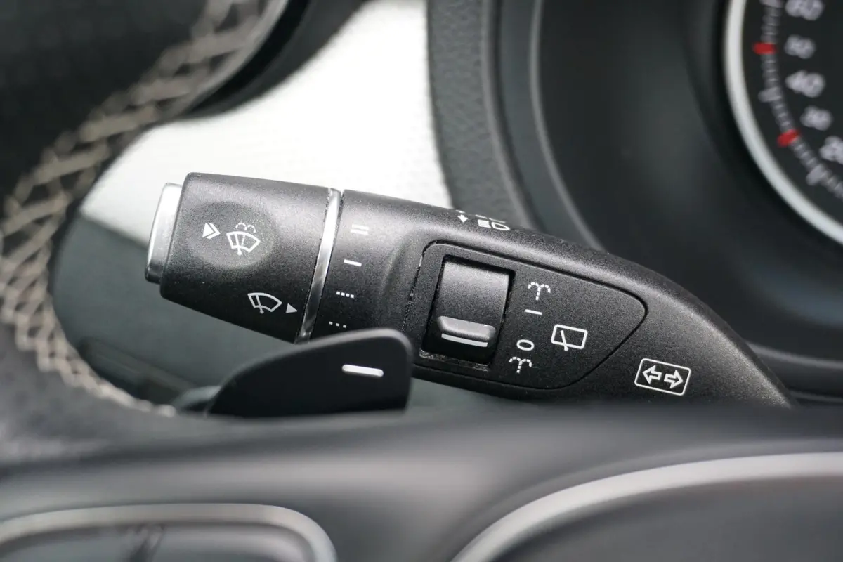 180 Prestige + CAMERA / NAVI / CLIMATE CONTROL