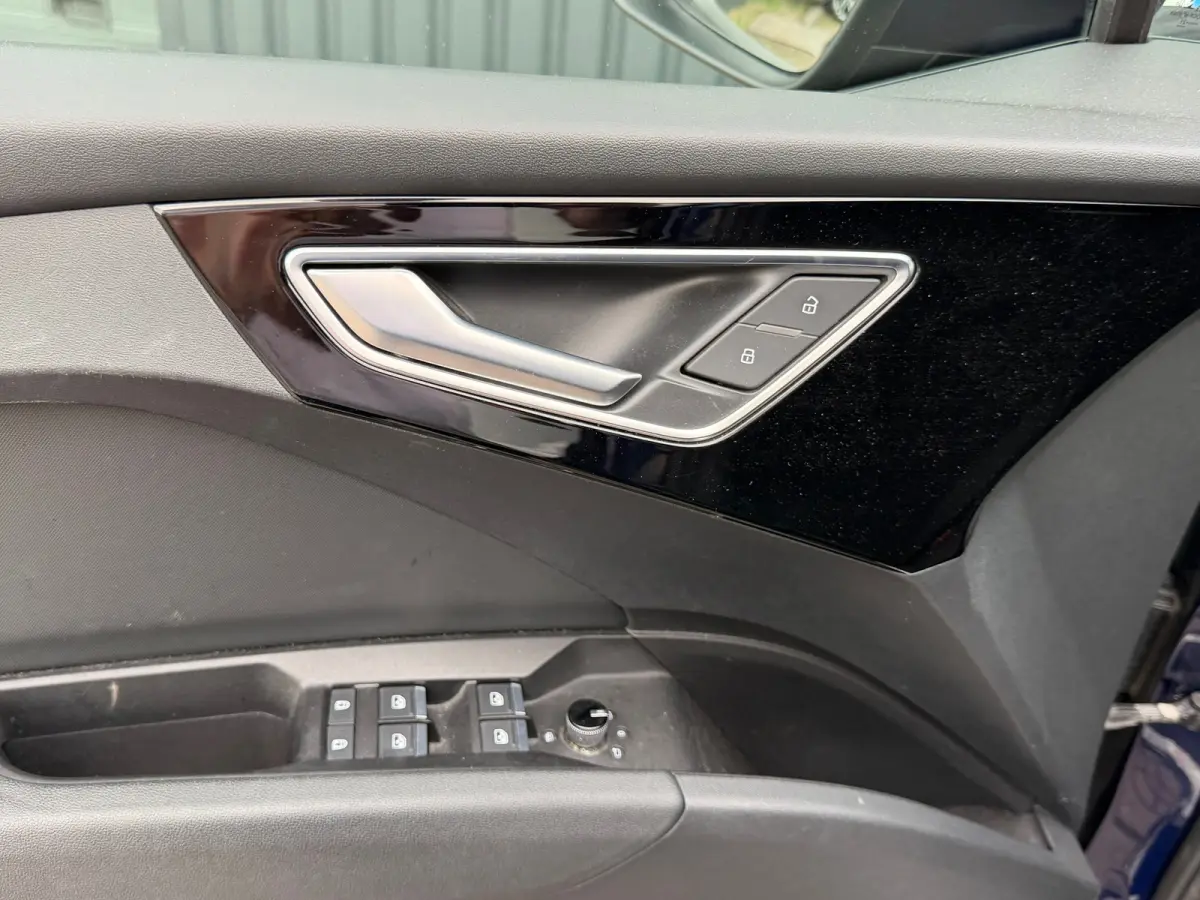 40 Launch edition S Competition 77 kWh|Soh 88%|ACC|Camera|Carplay