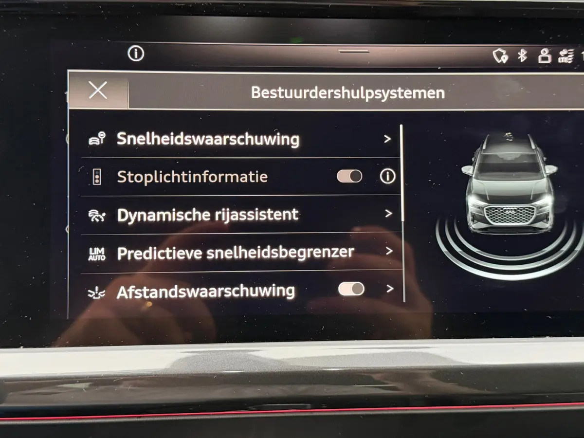 40 Launch edition S Competition 77 kWh|Soh 88%|ACC|Camera|Carplay