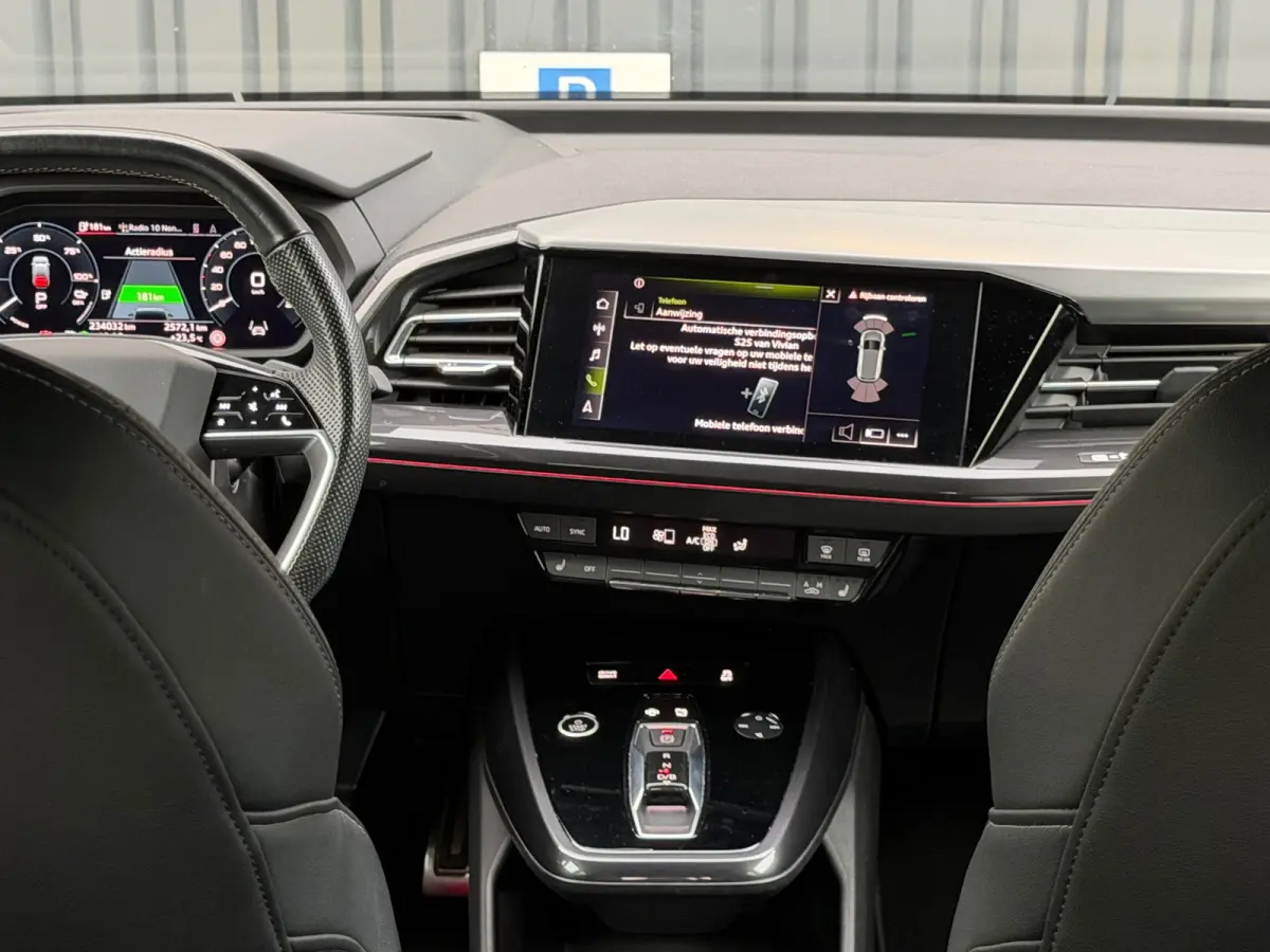 40 Launch edition S Competition 77 kWh|Soh 88%|ACC|Camera|Carplay